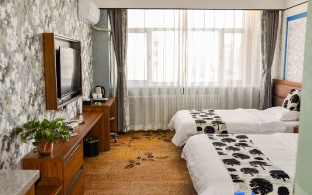 Heide Business Hotel, Ongniut Banner