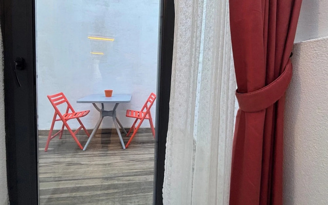Idor Guest House