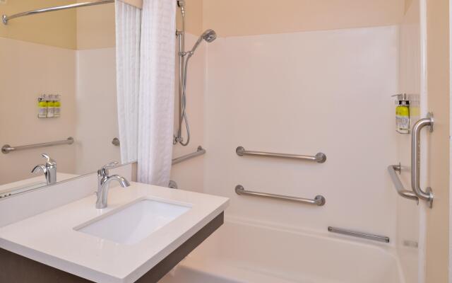 Candlewood Suites Austin-Round Rock, an IHG Hotel