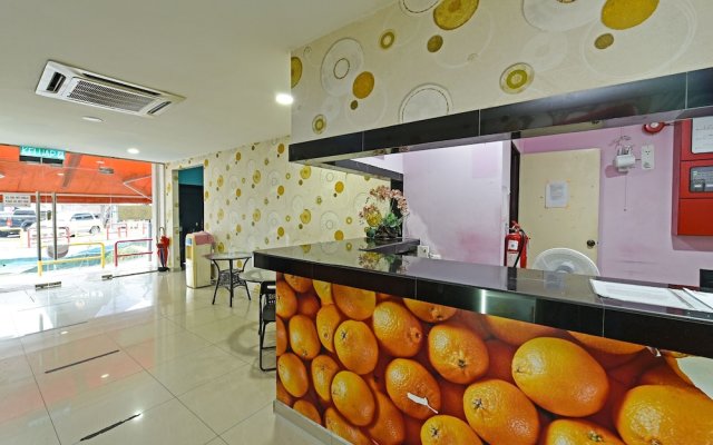 OYO 992 Orange Hotel Kuala Pilah