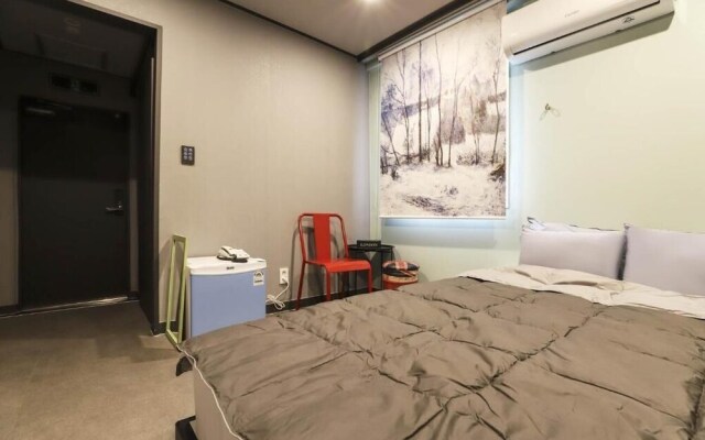 Actor Motel Baewoo