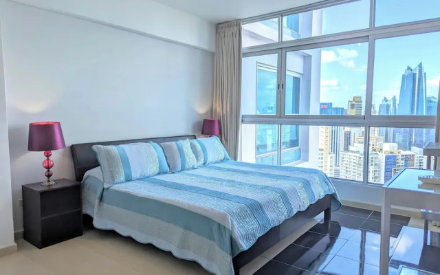 Yc 3602 l Apartamento 2BR en av Balboa