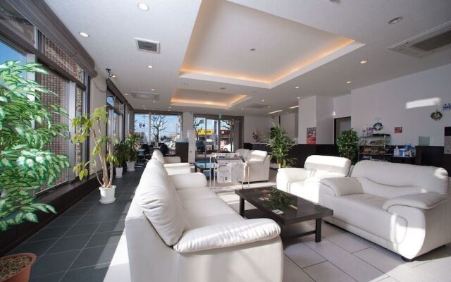 Omura Station Hotel