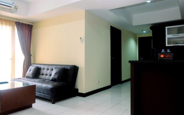 Strategic and Cozy 2BR The Wave Apartment