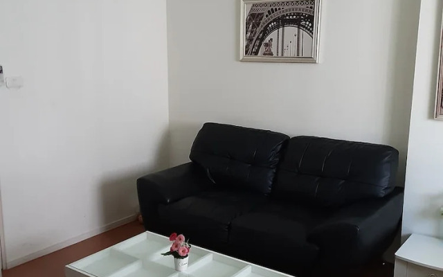 Room in Condo - T8@impact Challenger Mueang Thon Thani Free Wifi