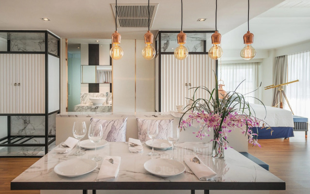 A-One The Royal Cruise Hotel Pattaya