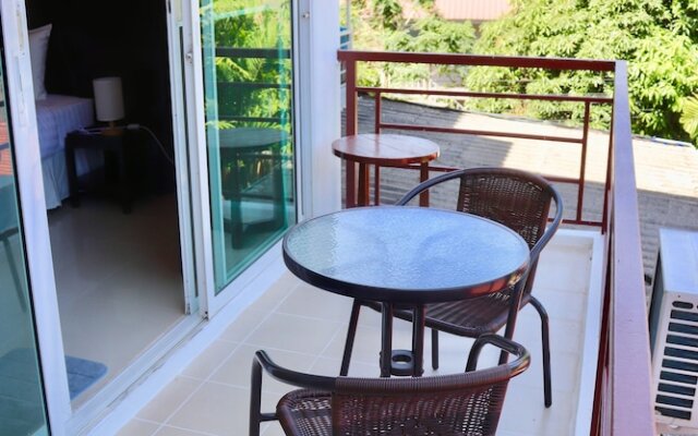 Baan Oui Phuket Guest House
