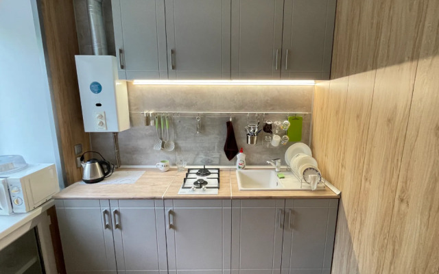 Апартаменты на проспекте Октября 122/1