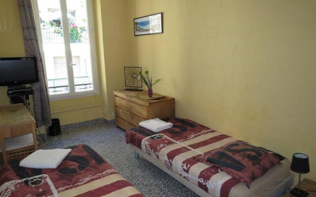 Villa Aramis Guesthouse