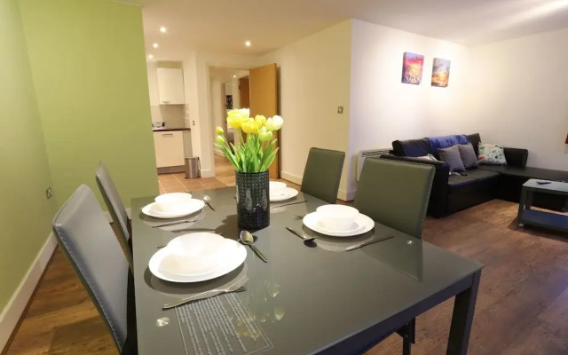 ICC Arena Fiveways Central Apartment