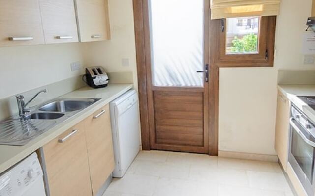 Rent Private Villa 010