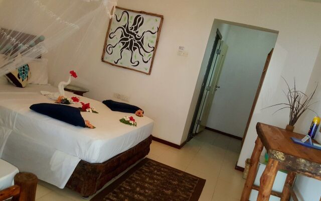 Beach Baby Lodge