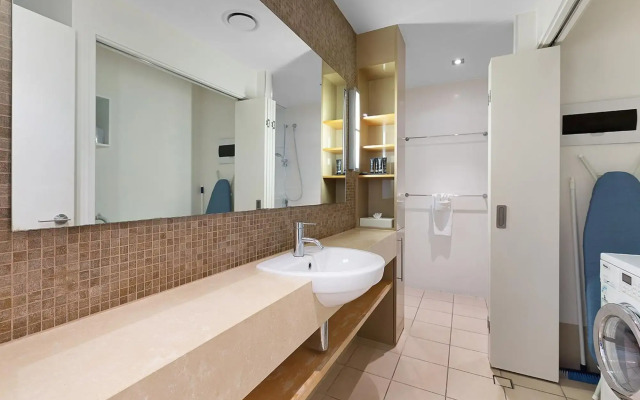 The Boathouse Apartments