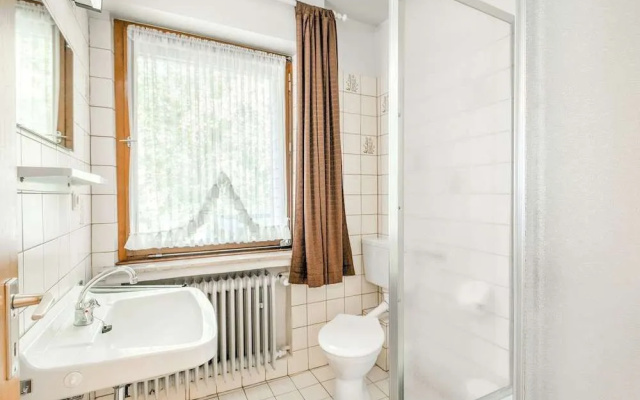 Large Holiday Apartment near Willingen with Private Garden & Terrace