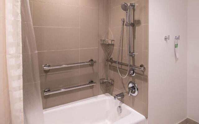 Hyatt House Raleigh / RDU / Brier Creek