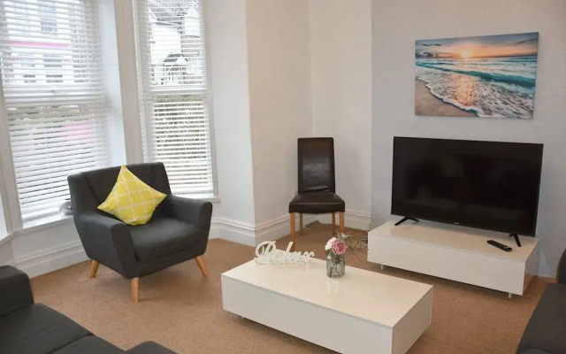 Spacious Central Cornish Townhouse