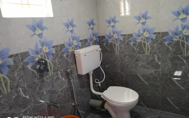 Pavithra Riverview Homestay