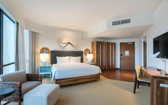 Hyatt Centric Waikiki Beach