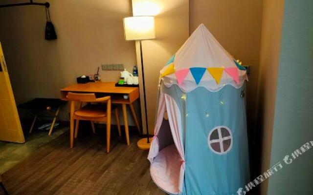 The Journey Hotel