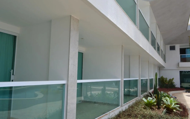 Paradiso Pero Praia Hotel