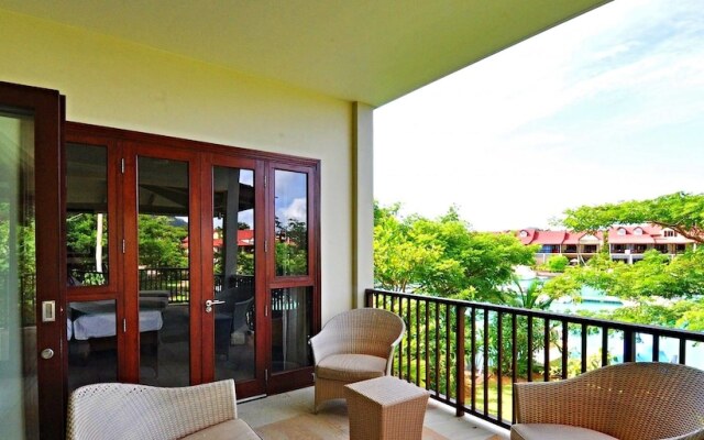 Eden Island, Beach front, Luxury, 3 Bed Ensuite, WiFi