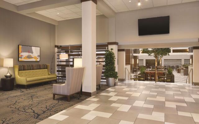 Embassy Suites by Hilton Bloomington/Minneapolis