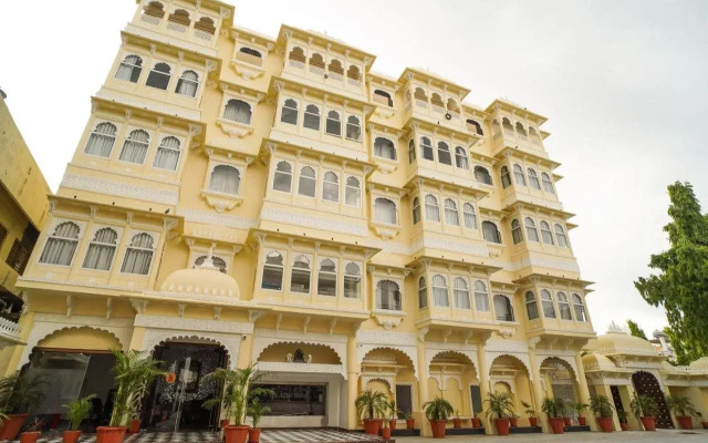 The Amar Mahal