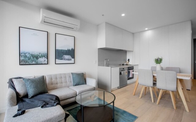 Elegant Apartment At Parkville