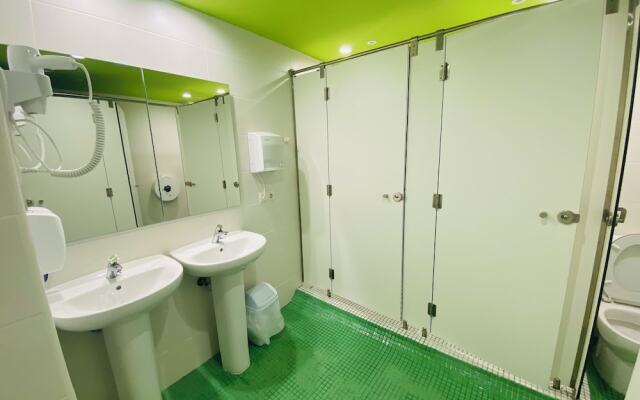 We Street Hostel - Albergue Juvenil
