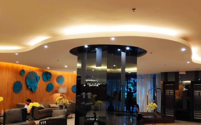 Shore 2 Residences