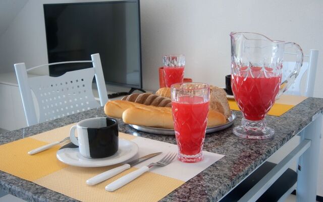 CASA EM CONDOMíNIO EM PORTO DAS DUNAS