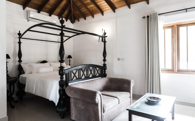 Villa White Queen Resort & Spa