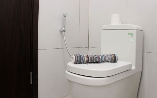 Best Choice and Comfy Studio Apartment LRT City Bekasi