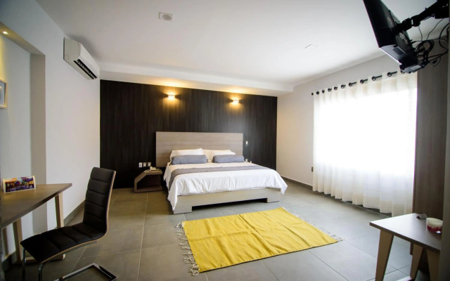 Maria Ines Hotel Suite