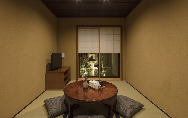 THE MACHIYA VILLA: Sanjo Shirakawa Koji