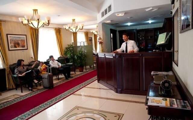 Hotel Mukammal