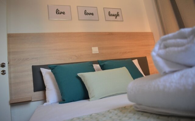 Green Bay Suites