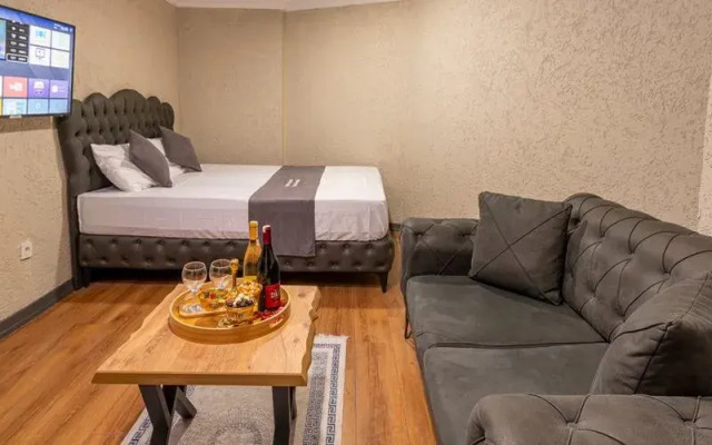 Arena Sui̇te Hotel