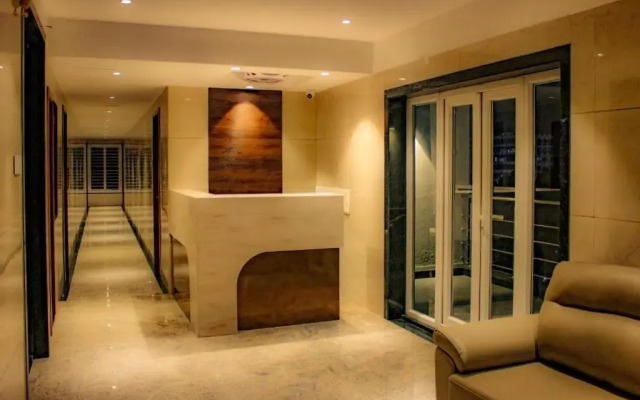 RR Mount Elite Suites