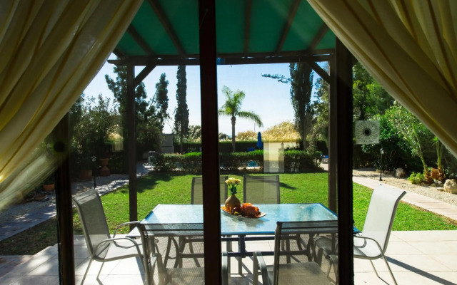 Vineland Bay Villas