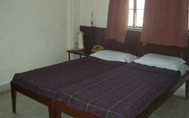 Hotel Meru