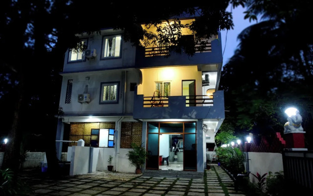 Laxmi Empire Guest House