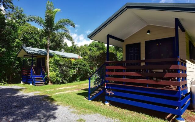 Thornton Beach Bungalows Daintree