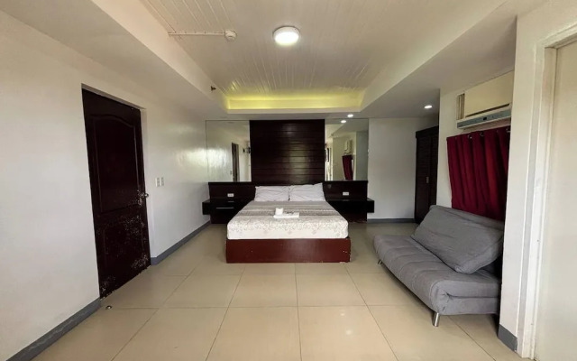 Yellowbell Hotel