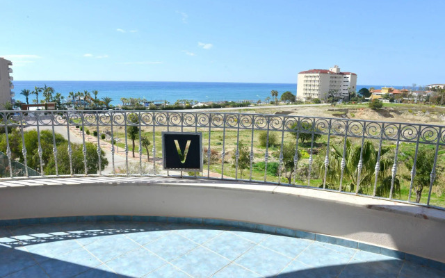 Eva Beach Hotel