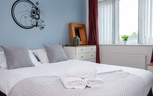 Lakeside view - Manchester townhouse