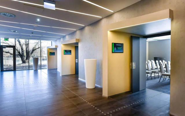 Best Western Bohemian Resort