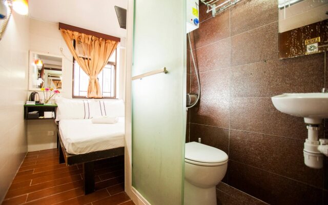 Happy Bee Hostel