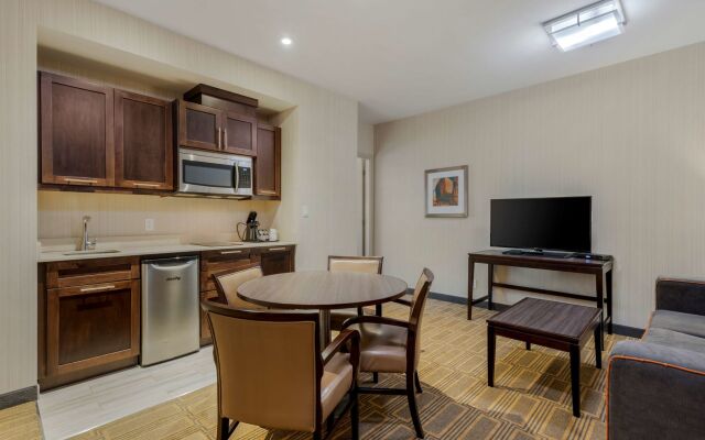 Best Western Plus Chateau Fort St. John