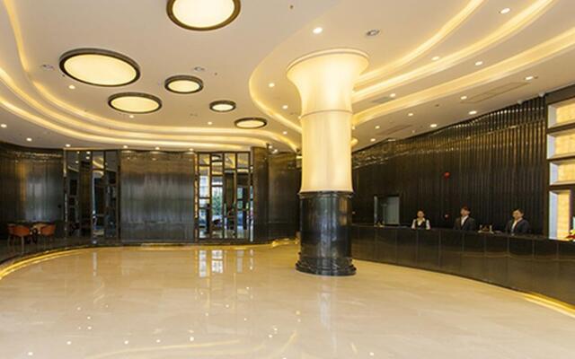 Golden Plam Hotel